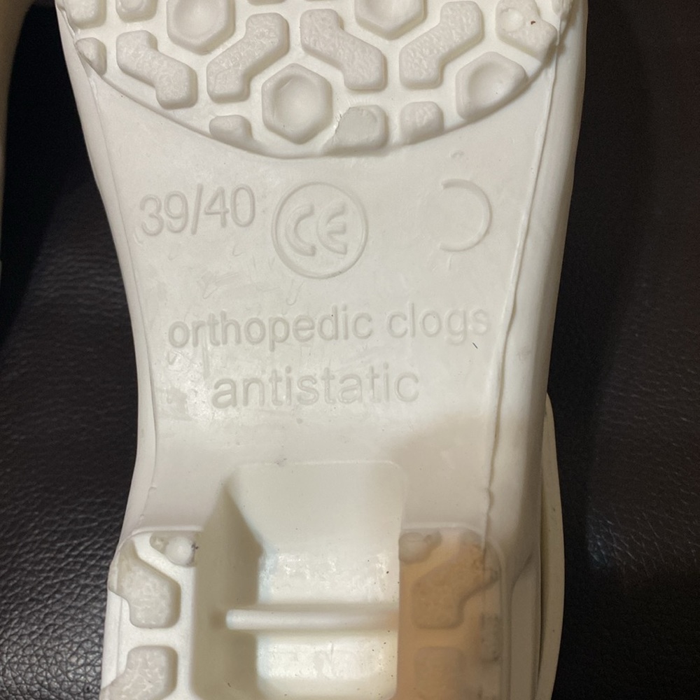 Orthopedic Clogs - image 5